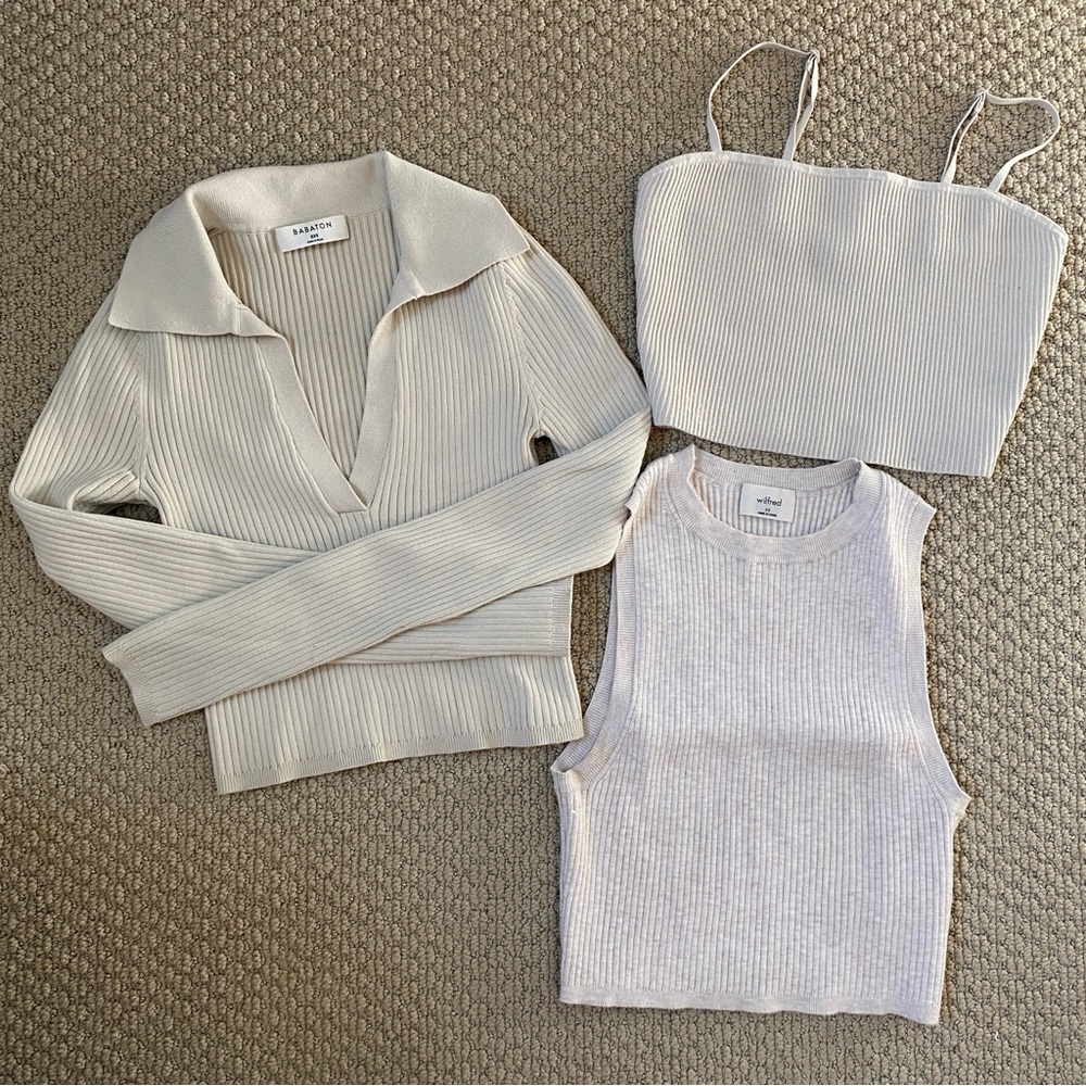 Lot of 3 ARITZIA tops in the color MATTE PEARL